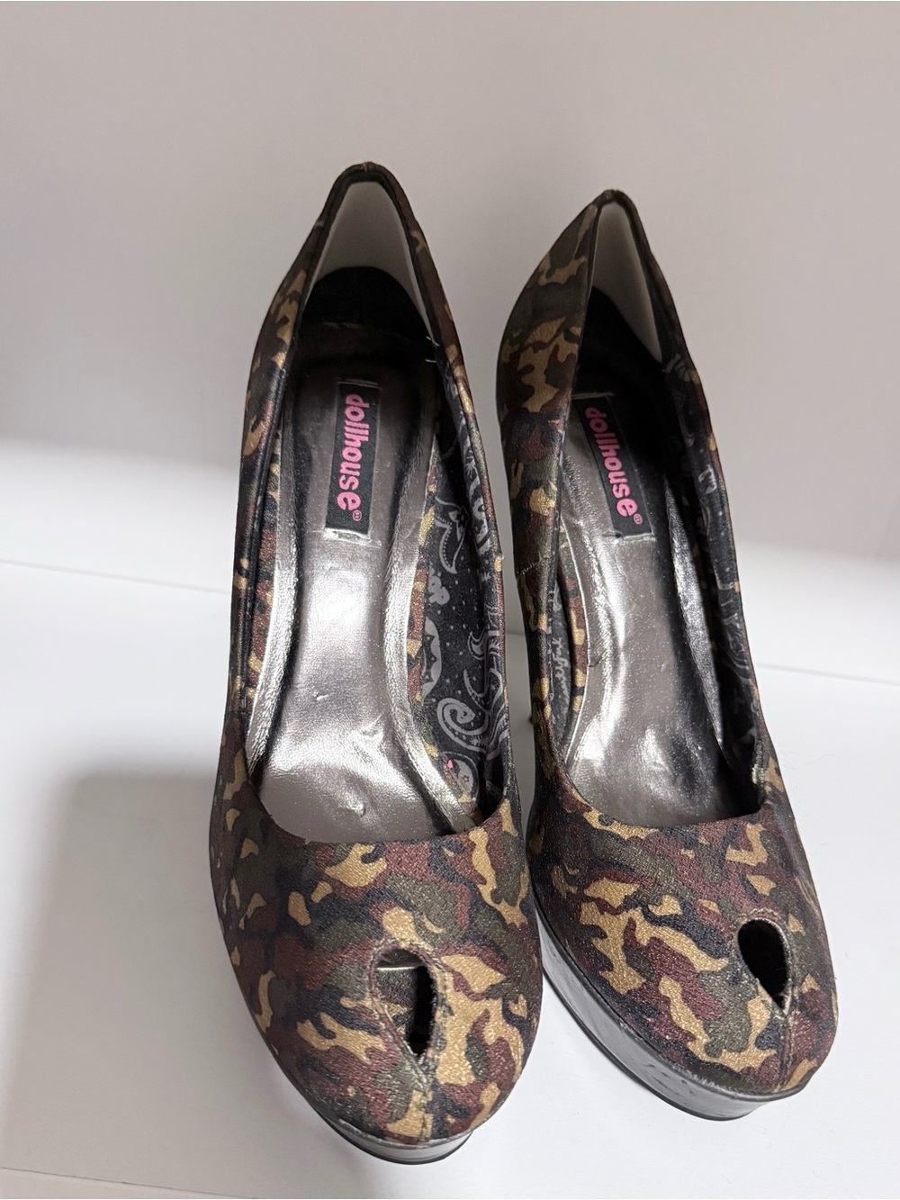 Dollhouse Brown Camo Peep-Toe Platform Heels